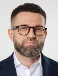 https://raexpert.ru/database/person/aslamov_evgeniy_olegovich.jpg